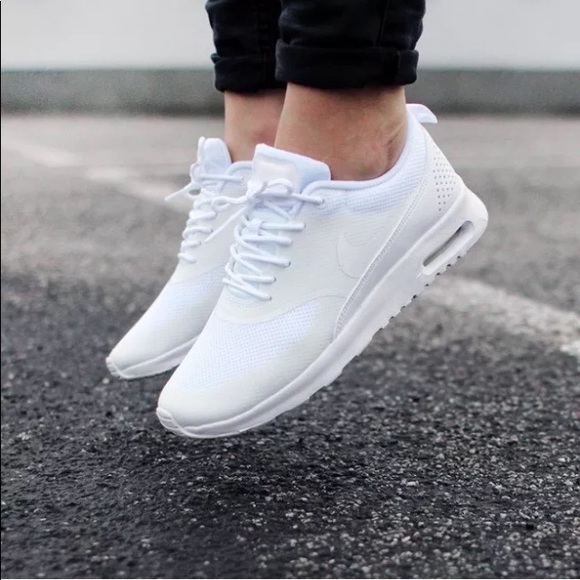 mejor proveedor primer nivel invicto x nike air max thea